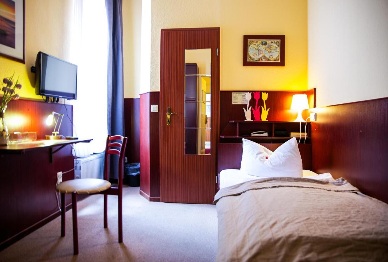 Hotel Hanseatic Lubeck Room photo